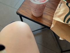 -星巴克(古美路店)