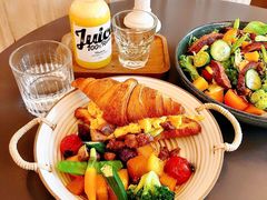 -玲婧胡同·生日蛋糕·餐厅(嘉里城店)