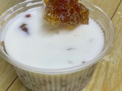 桃胶牛奶-小草糖水(海棠村店)