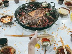 -正贰捌经重庆老火锅(建设路店)