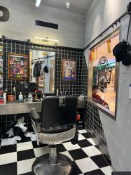 -Devilhands Barbershop男士理容店