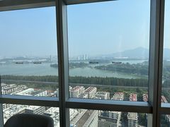 -湖景知味西餐厅•自助餐• 轻食(南京金茂威斯汀大酒店)