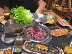-韩烧牛中牛·甄选黑牛烤肉(黑金店)