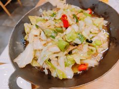 干锅圆白菜-小土豆北方菜馆(方庄店)