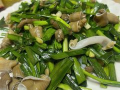 -超越海鲜屋(飞龙物业店)