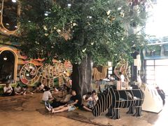 -钟书阁(松江泰晤士小镇店)