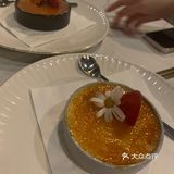 非常值得肯定的是他们家的食物，每一个都非常非常的美味