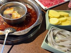 -巴倒烫陆派火锅山庄(南山总店)