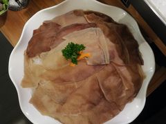 -左庭右院鲜牛肉火锅(浦江欢乐颂店)
