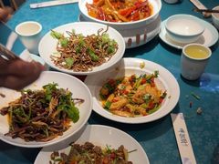 -呷湘厨·鱼汤捞饭·剁椒鱼头·湘菜(国家会展中心店)