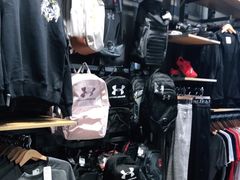-UNDER ARMOUR(新燕莎奥莱店)