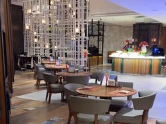 -松咖啡自助餐厅·松北香格里拉