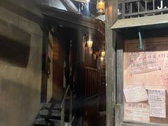 -暴风岛沉浸式体验馆(百联世纪店)