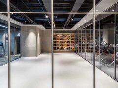 -立峰超越健身中心(先天下店)