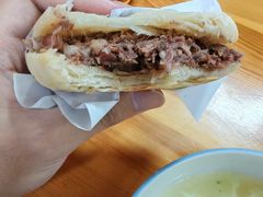 -闫家驴肉火烧(五四店)