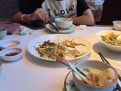 -金牌禄运·点心·啫煲(百信广场店)