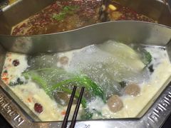 -重庆德庄火锅(体育中心店)