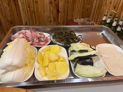 -小火炕铁锅炖鱼
