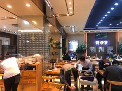 大堂-杨记清芳牛肉拉面(京广路店)