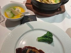 鮰鱼肚葱烧海参-新荣记(建国门外大街店)