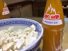 冰峰汽水-天发芽·何记葫芦头泡馍·老字号(小南门店)
