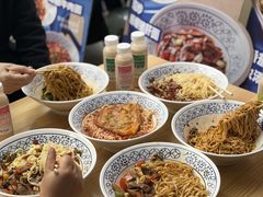 -李与白包子铺(桐梓林店)