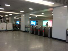 -常熟路(地铁站)