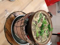 -雄伟美食(高沙中街店)