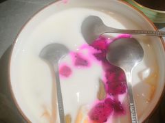 酸奶水果捞-围炉肉舍•炭烤活鳗•丹东海鲜烤肉(步行街店)