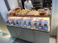 面包甜点陈列柜-好利来(四季青店)