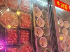 -尚品海鲜肥牛自助火锅(湖明店)