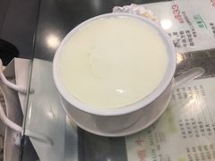 姜汁撞奶-义顺牛奶公司(庇利金街店)