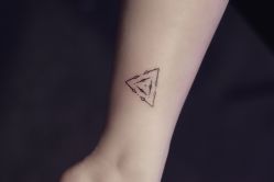 -见雾TATTOO STUDIO