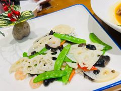 荷塘月色-禾悟农·农家私房菜