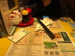 餐具摆设-翠华餐厅
