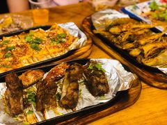 -老东镇啤酒屋海鲜加工·蒸汽海鲜·海鲜烧烤(台东店)