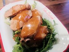 烧烤酱鸡翅-Tubestation站点比萨(新世界大望路店)
