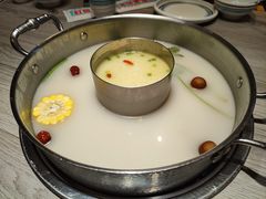 -江小渔鲜鱼火锅(华英路店)