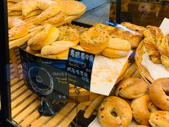 -Dough&Joe团憩(瑞虹天地月亮湾店)