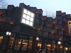 -爱啤精酿·民谣酒馆(滨江店)