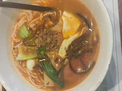-蒙自源米线大王(东站店)