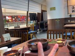 -良米山·云南野生菌过桥米线(上海首店)