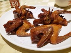 招牌烤乳鸽-石岐佬中山菜馆(张溪店)