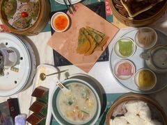 鲜虾韭菜饼-悦得闲广式点心茶楼(蓝鲸世界店)
