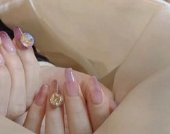 -LILY NAILS美甲美睫