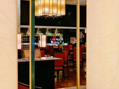 -上海锦江汤臣洲际大酒店柒酒廊