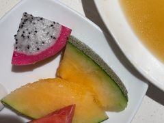 -小鱼小牛(世欧广场店)