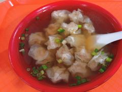 -张阿三馄饨店
