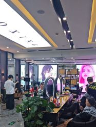 -藤野造型烫染·漂发