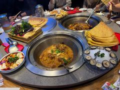 -山里屯铁锅炖·东北菜(康桥店)